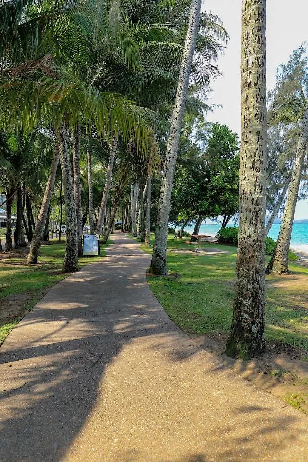 Beach Club Private Apartments 棕榈湾 0*,  澳大利亚